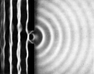 Beugung in Wellenwanne